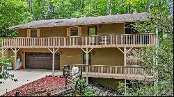 45 Pinecrest Dr, Franklin NC 28734