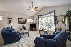 6323 Redenbacher Court, South Bend IN 46614