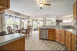 6323 Redenbacher Court, South Bend IN 46614