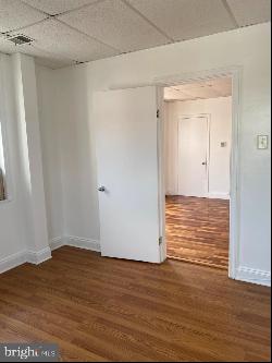 930 S 12th Street Unit 3, Philadelphia PA 19147