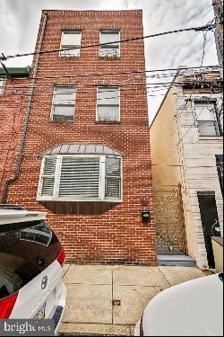 1124 E Oxford Street, Philadelphia PA 19125