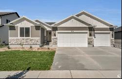 3867 N CHAPMAN DR, Eagle Mountain UT 84005