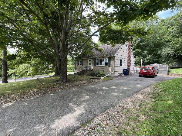 7 Prindle Road, West Haven CT 06516