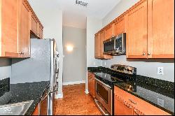 450 E Ohio Street Unit 307, Indianapolis IN 46204