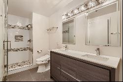 330 W GRAND Avenue #1202, Chicago IL 60654