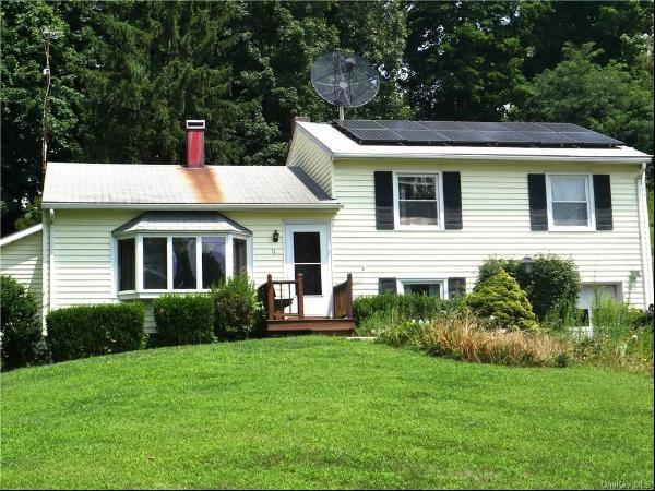 11 Dakin Road, Wappingers Falls NY 12590