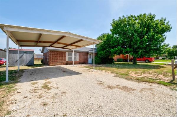 1810 Tonkawa Circle, Clyde TX 79510