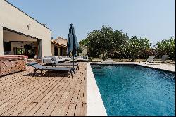 NEAR LE SOLER : DETACHED SINGLE-STOREY VILLA WITH SWIMMING POOL