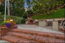 11501 Vista Mar Court, North Tustin CA 92705