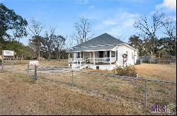 819 Highway 497, Glenmora LA 71433