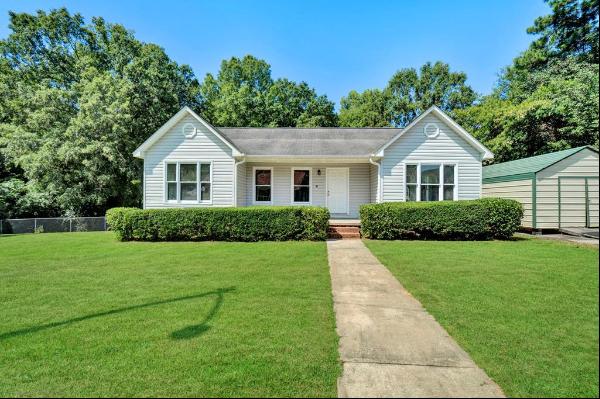 111 Dupont Circle, Greenwood SC 29649