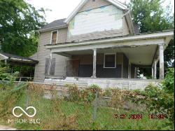 1124 S Gallatin Street, Marion IN 46953