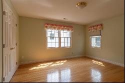 62 Garden Street #62, Needham MA 02492