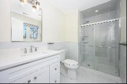 4 Beacon Square #1, Fairfield CT 06825