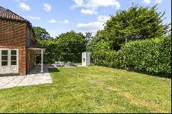 Templewood Lane, Farnham Common, Slough, Buckinghamshire, SL2 3HA