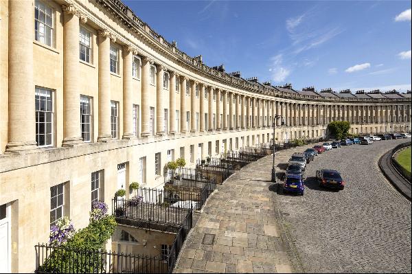 Royal Crescent, Bath, BA1 2LT