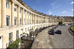 Royal Crescent, Bath, BA1 2LT