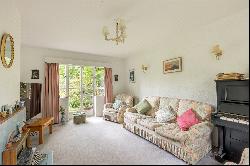 Hinton Way, Great Shelford, Cambridge, Cambridgeshire, CB22 5AL