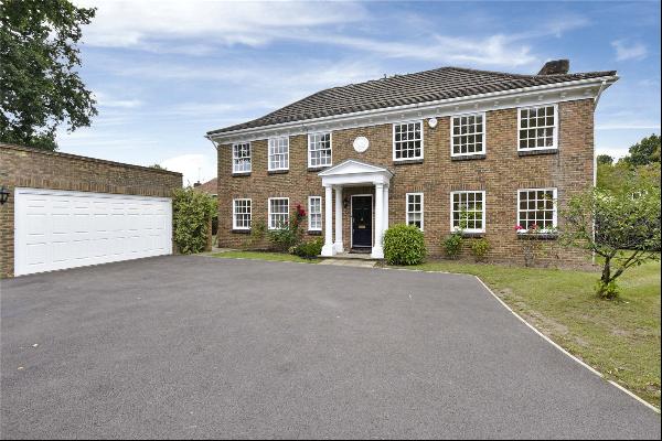 Burleigh Park, Cobham, Surrey, KT11 2DU