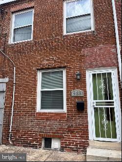 935 Ernst Street, Philadelphia PA 19147