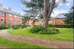 Humphris Place, Cheltenham, Gloucestershire, GL53 7FB