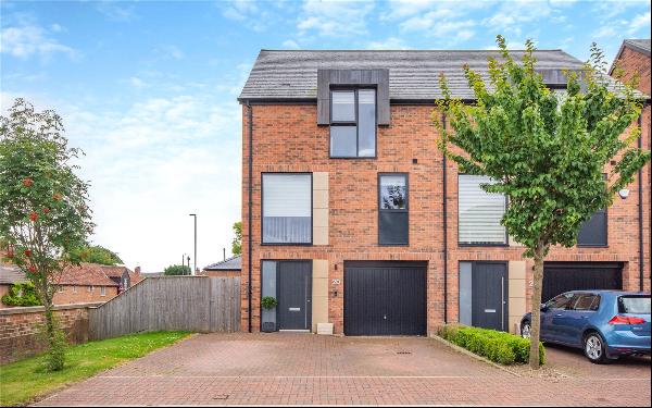 Bechers Court, Burgage, Southwell, Nottinghamshire, NG25 0FX