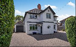 Lavernock Road, Penarth, Vale of Glamorgan, CF64 3QG