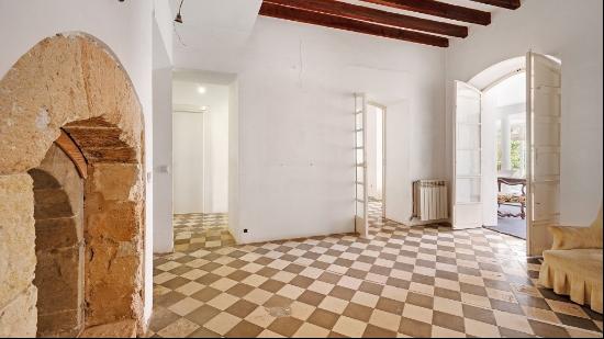 Grandiose Palace House with garden for sale in the heart of the , Palma de Mallorca 07002