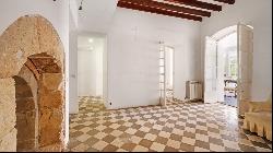 Grandiose Palace House with garden for sale in the heart of the , Palma de Mallorca 07002