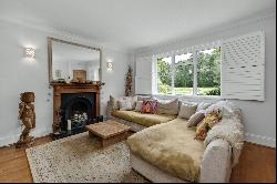 Winterdown Road, Esher, Surrey, KT10 8LP