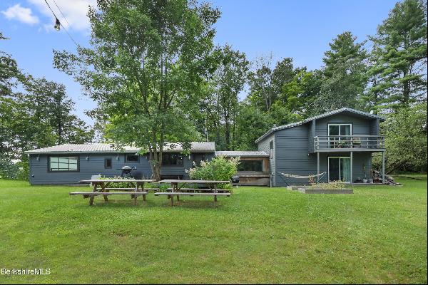 144 Green River Rd, Alford MA 01230