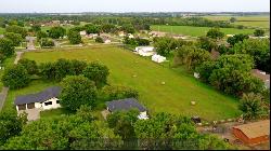 654 S Shady Bend Rd, Grand Island NE 68801