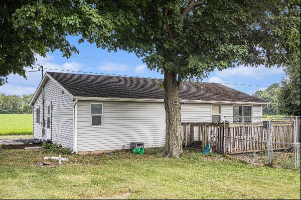 63695 White Street, Cassopolis MI 49031