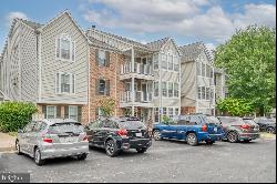 9107 Lincolnshire Court Unit H, Parkville MD 21234