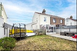 Les Maisons De La Croute, La Route Du Petit Port, St Brelade, JE3 8HH