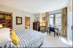 Holly Lodge, Thornwood Gardens, London, W8 7EW