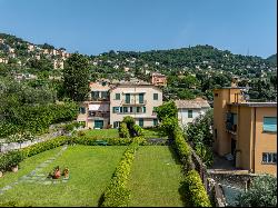 Via Nella Valle, Camogli, Liguria, 16032