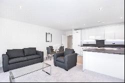 Bedwyn Mews, Reading, Berkshire, RG2 0NZ