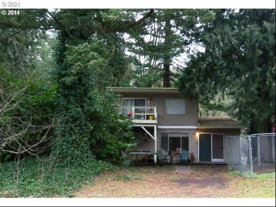 2051 E Hist Columbia River Hwy, Troutdale OR 97060