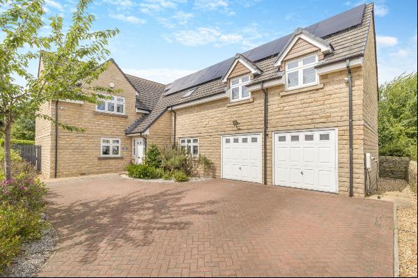 Kings Court, Penistone, Sheffield, South Yorkshire, S36 7AD