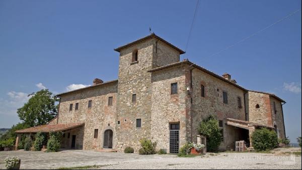 Casale Antica Torre nel Chianti, San Casciano in Val di Pesa - Toscana