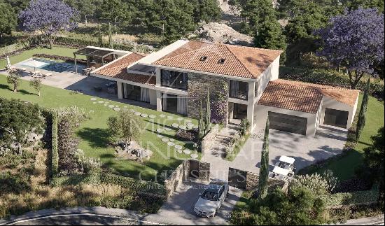 Domain of Terre Blanche - villa under construction