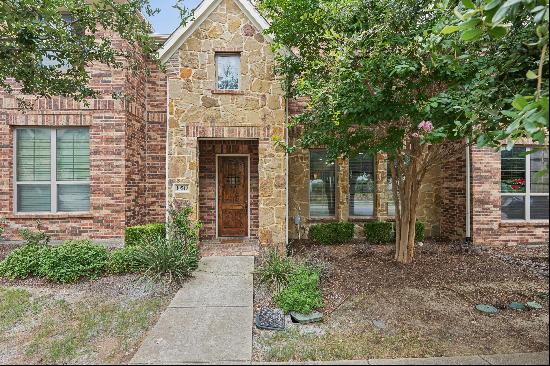 10549 Chaucer Hill Lane, Irving, TX 75063