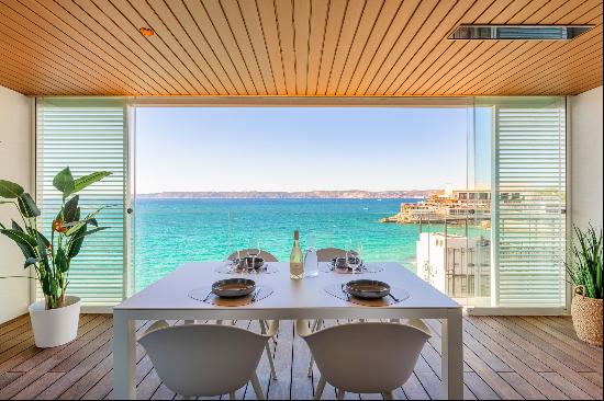 Marseille 7th - 2-Bedroom Apartment with Panoramic Sea View