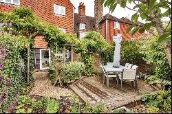 Old Inn Cottage, High Street, Brenchley, Tonbridge, TN12 7NQ