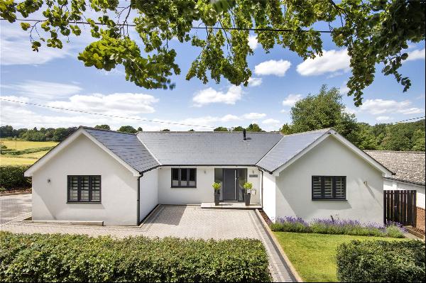 Sophurst Lane, Matfield, Tonbridge, Kent, TN12 7LJ