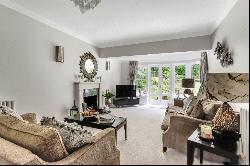 Badgers Holt, Tunbridge Wells, Kent, TN2 3ES