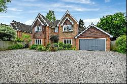 Harvest Hill Road, Maidenhead, Berkshire, SL6 2QQ