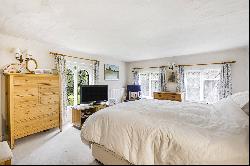 Cherry Garden Lane, Maidenhead, Berkshire, SL6 3QD