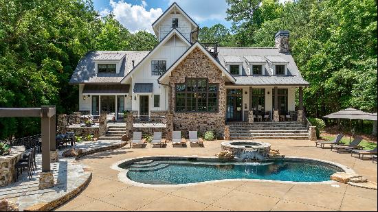 Exquisite Lakefront Home on Beautiful Lake Oconee